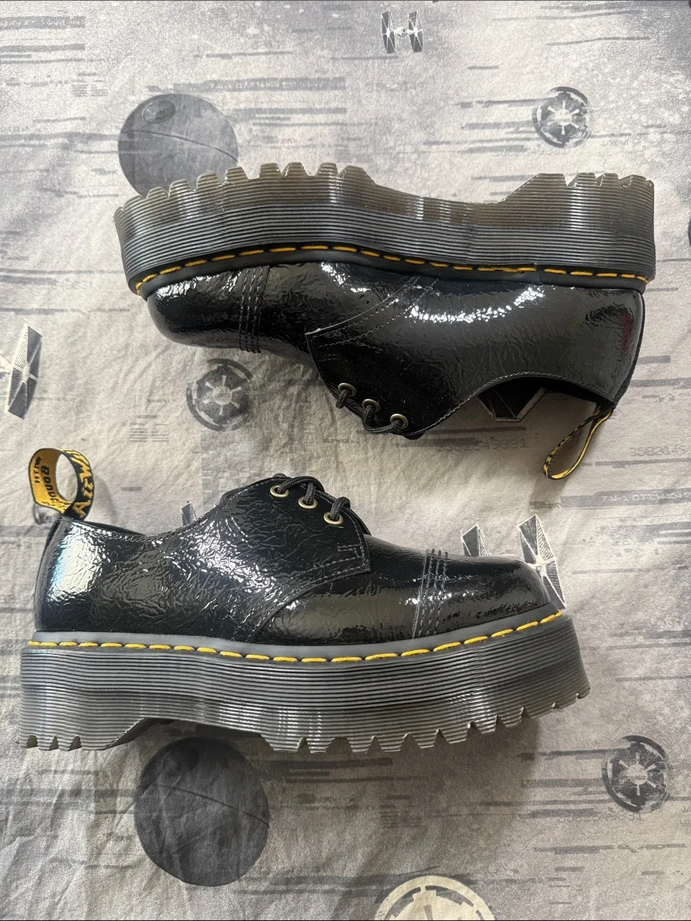 DR MARTEN 1461 QUAD CRINKLE PATENT LEATHER PLATFORM CAP TOE OXFORDS SZ 8 UK 6